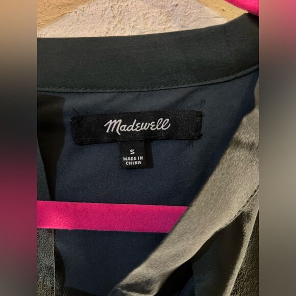 MADEWELL 100% silk dress size S beautiful slate gray with pattern, tie front,EUC - Picture 4 of 9